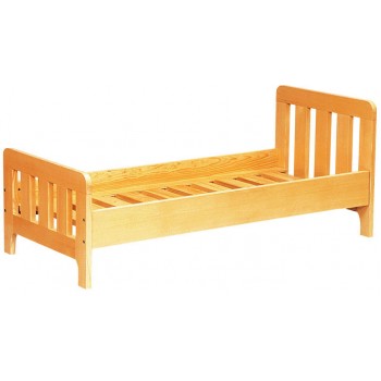 Children's bed made of natural wood (81310)